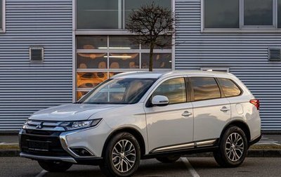 Mitsubishi Outlander III рестайлинг 3, 2017 год, 1 895 000 рублей, 1 фотография