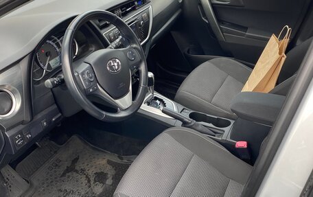 Toyota Auris II, 2013 год, 1 400 000 рублей, 16 фотография