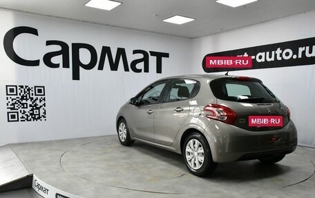 Peugeot 208 II, 2013 год, 495 000 рублей, 5 фотография