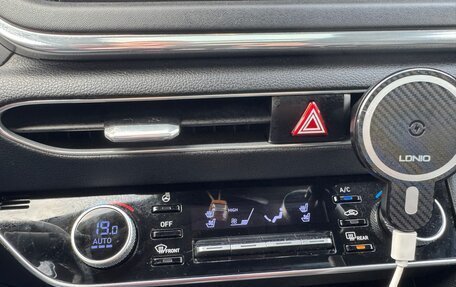 Hyundai Sonata VIII, 2019 год, 2 700 000 рублей, 20 фотография