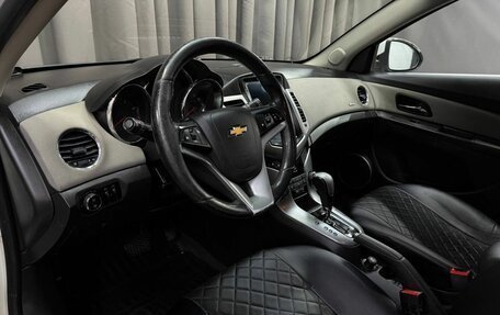 Chevrolet Cruze II, 2012 год, 619 999 рублей, 6 фотография
