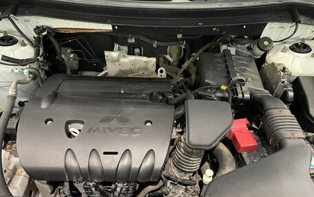 Mitsubishi Outlander III рестайлинг 3, 2013 год, 1 049 000 рублей, 14 фотография