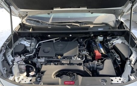 Toyota RAV4, 2022 год, 2 880 000 рублей, 7 фотография