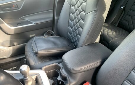 Toyota RAV4, 2022 год, 2 880 000 рублей, 18 фотография