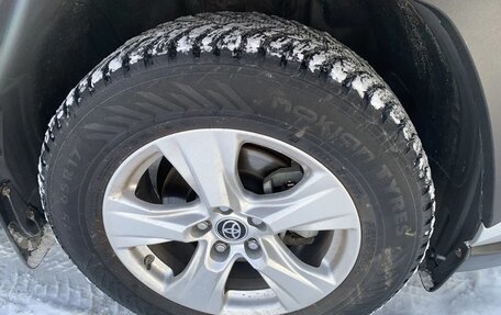 Toyota RAV4, 2022 год, 2 880 000 рублей, 30 фотография