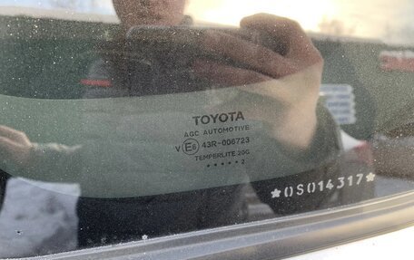 Toyota RAV4, 2022 год, 2 880 000 рублей, 37 фотография