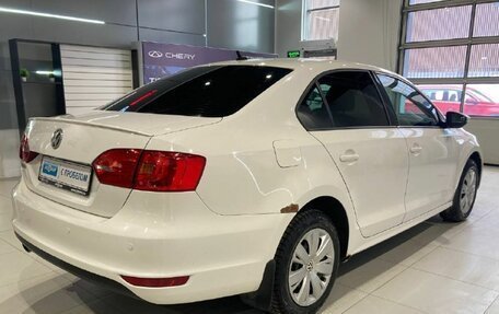 Volkswagen Jetta VI, 2014 год, 940 000 рублей, 4 фотография