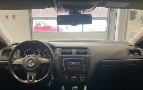 Volkswagen Jetta VI, 2014 год, 940 000 рублей, 11 фотография