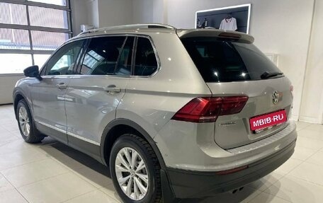 Volkswagen Tiguan II, 2017 год, 2 289 000 рублей, 6 фотография