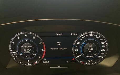 Volkswagen Tiguan II, 2017 год, 2 289 000 рублей, 15 фотография