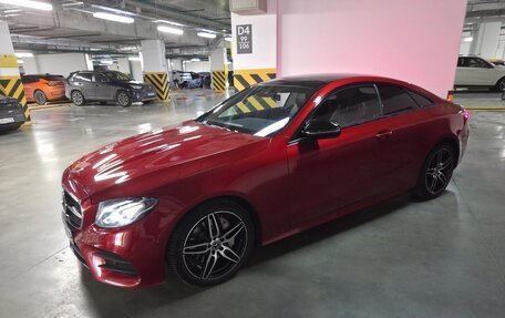 Mercedes-Benz E-Класс, 2018 год, 4 500 000 рублей, 8 фотография