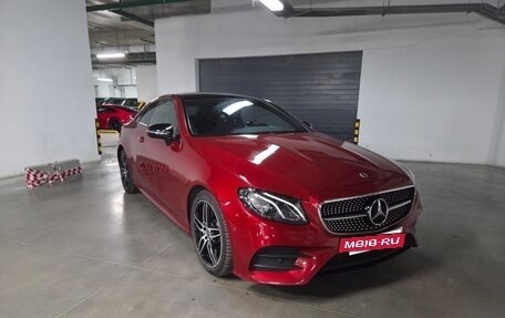 Mercedes-Benz E-Класс, 2018 год, 4 500 000 рублей, 3 фотография