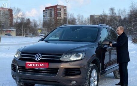Volkswagen Touareg III, 2012 год, 1 850 000 рублей, 1 фотография