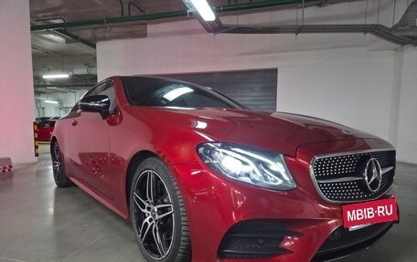 Mercedes-Benz E-Класс, 2018 год, 4 500 000 рублей, 7 фотография