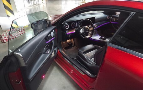 Mercedes-Benz E-Класс, 2018 год, 4 500 000 рублей, 12 фотография