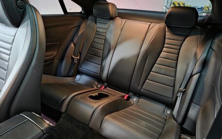 Mercedes-Benz E-Класс, 2018 год, 4 500 000 рублей, 14 фотография