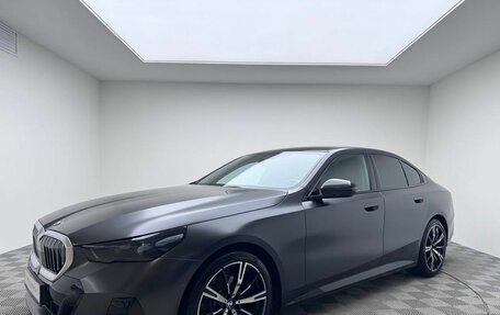 BMW 5 серия, 2024 год, 7 590 000 рублей, 1 фотография