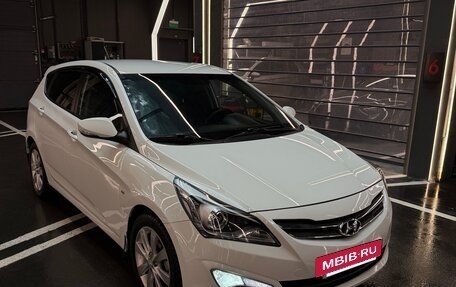 Hyundai Solaris II рестайлинг, 2014 год, 1 200 000 рублей, 8 фотография