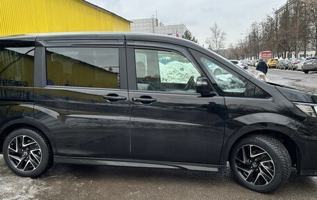 Honda Stepwgn IV, 2017 год, 1 999 999 рублей, 9 фотография