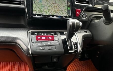 Honda Stepwgn IV, 2017 год, 1 999 999 рублей, 14 фотография