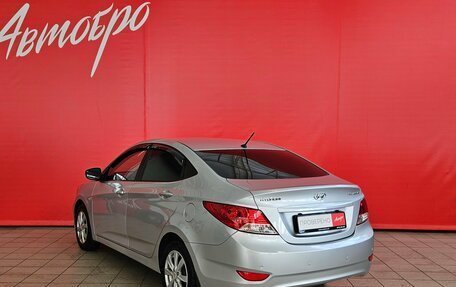 Hyundai Solaris II рестайлинг, 2013 год, 830 000 рублей, 3 фотография