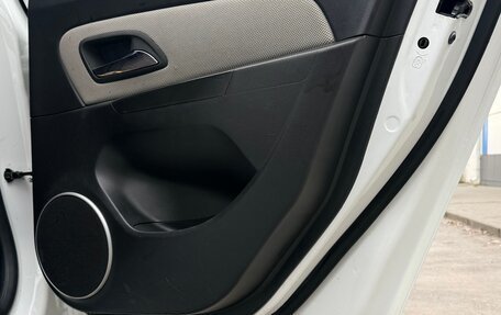 Chevrolet Cruze II, 2012 год, 970 000 рублей, 8 фотография