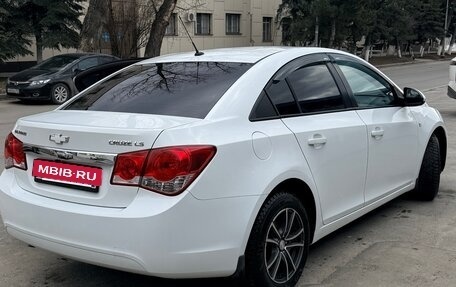 Chevrolet Cruze II, 2012 год, 970 000 рублей, 7 фотография