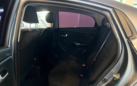 KIA Rio III рестайлинг, 2012 год, 650 000 рублей, 24 фотография