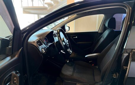 Volkswagen Polo VI (EU Market), 2012 год, 675 000 рублей, 16 фотография