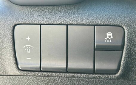 KIA Sportage IV рестайлинг, 2018 год, 2 380 000 рублей, 14 фотография