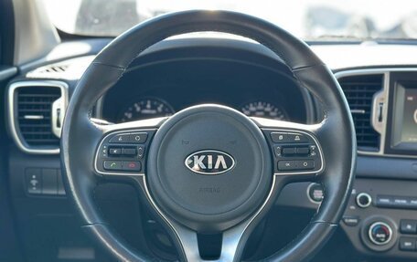 KIA Sportage IV рестайлинг, 2018 год, 2 380 000 рублей, 17 фотография