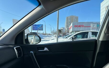 KIA Sportage IV рестайлинг, 2018 год, 2 380 000 рублей, 21 фотография