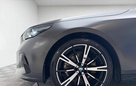 BMW 5 серия, 2024 год, 7 590 000 рублей, 4 фотография