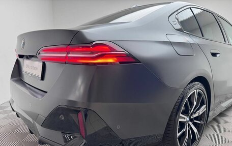 BMW 5 серия, 2024 год, 7 590 000 рублей, 8 фотография