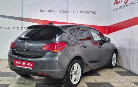 Opel Astra J, 2010 год, 780 000 рублей, 7 фотография