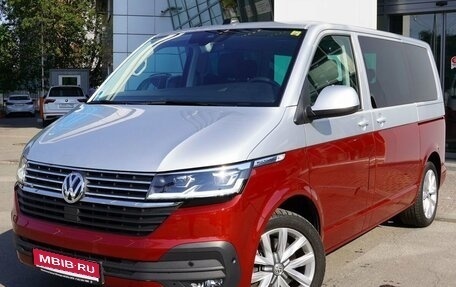 Volkswagen Multivan T6 рестайлинг, 2022 год, 8 750 000 рублей, 1 фотография