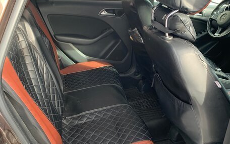 Mercedes-Benz B-Класс, 2015 год, 1 400 000 рублей, 6 фотография