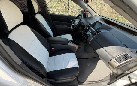 Toyota Prius, 2006 год, 680 000 рублей, 6 фотография