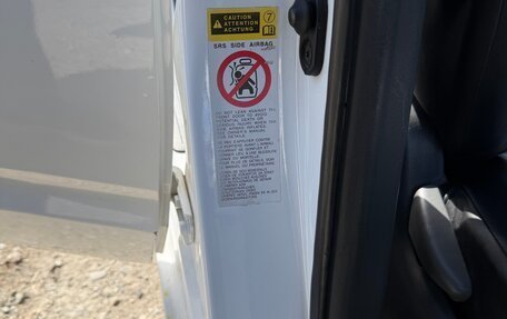 Toyota Prius, 2006 год, 680 000 рублей, 10 фотография