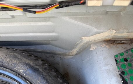 Toyota Prius, 2006 год, 680 000 рублей, 28 фотография