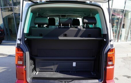 Volkswagen Multivan T6 рестайлинг, 2022 год, 8 750 000 рублей, 8 фотография