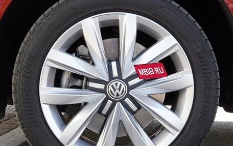 Volkswagen Multivan T6 рестайлинг, 2022 год, 8 750 000 рублей, 7 фотография