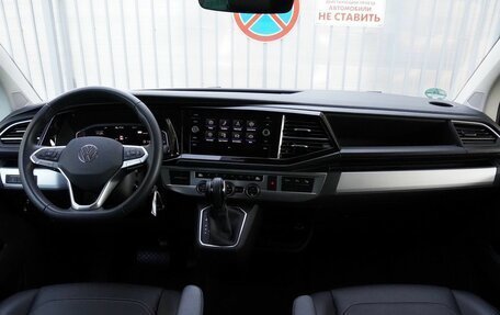 Volkswagen Multivan T6 рестайлинг, 2022 год, 8 750 000 рублей, 12 фотография