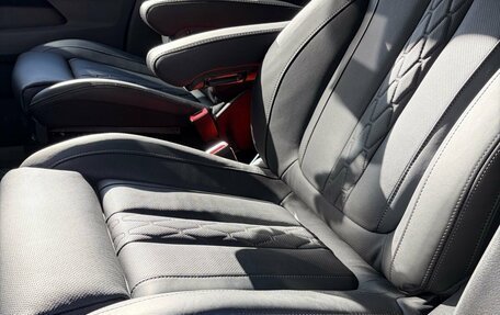 Volkswagen Multivan T6 рестайлинг, 2022 год, 8 750 000 рублей, 30 фотография