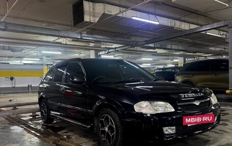 Mazda Familia, 2000 год, 305 000 рублей, 2 фотография