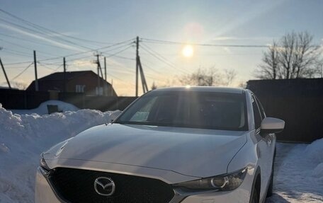 Mazda CX-5 II, 2017 год, 2 300 000 рублей, 1 фотография