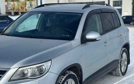 Volkswagen Tiguan I, 2010 год, 1 200 000 рублей, 2 фотография