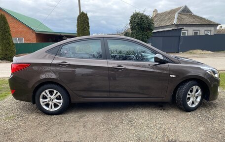 Hyundai Solaris II рестайлинг, 2014 год, 1 150 000 рублей, 5 фотография