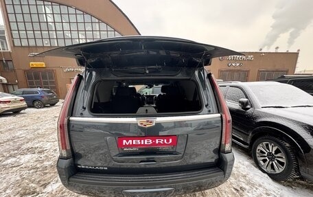 Cadillac Escalade IV, 2018 год, 5 200 000 рублей, 3 фотография