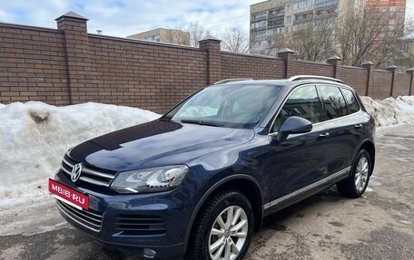 Volkswagen Touareg III, 2013 год, 2 550 000 рублей, 3 фотография